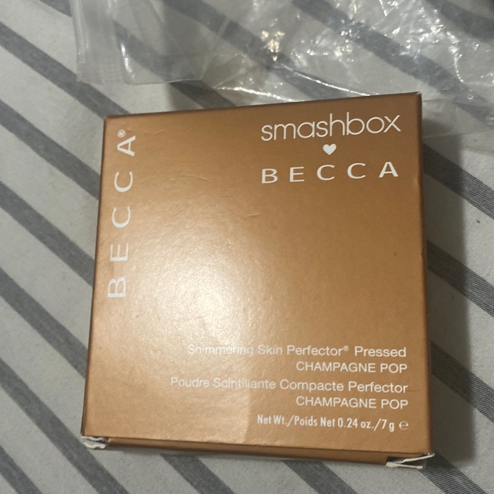 Smashbox/becca champagne pop